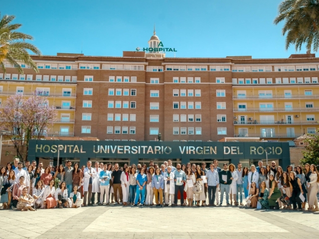 Especialistas Internos Residentes 2024 - Hospital Universitario Virgen del Rocío, Sevilla - Despedida