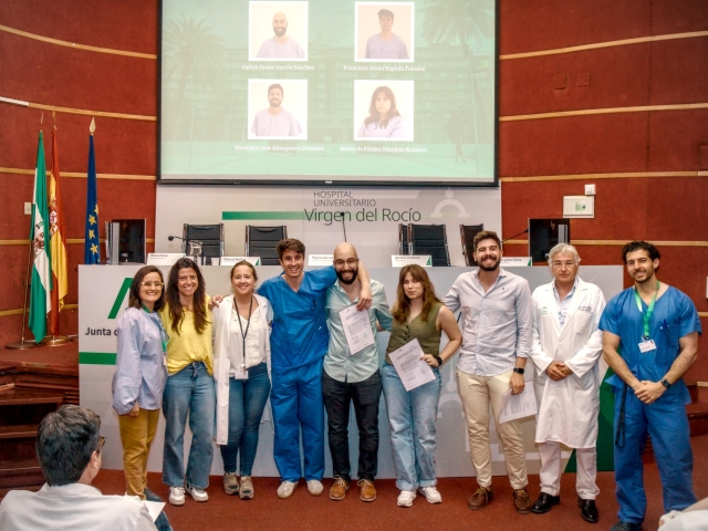 Cirugía General Aparato Digestivo - Especialistas Internos Residentes 2024 - Hospital Universitario Virgen del Rocío, Sevilla - Despedida