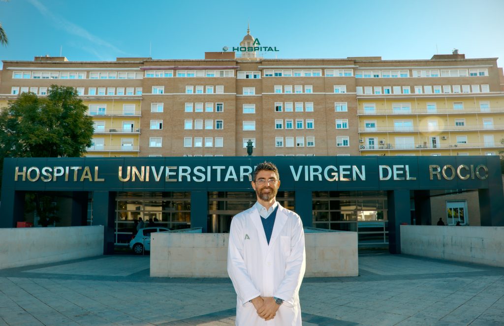 Javier Ampuero Herrojo. Presidente de la Sociedad Andaluza de Patología Digestiva.